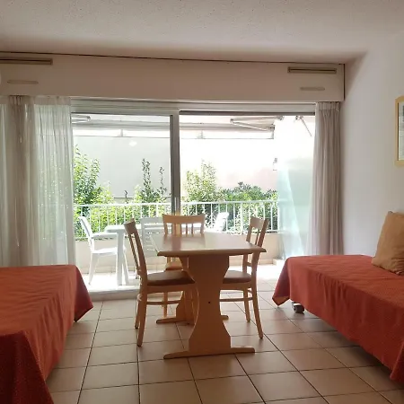 Saint-raphael, 1 Piece, 3 Personnes - Fr-1-466a-33 Apartment *
